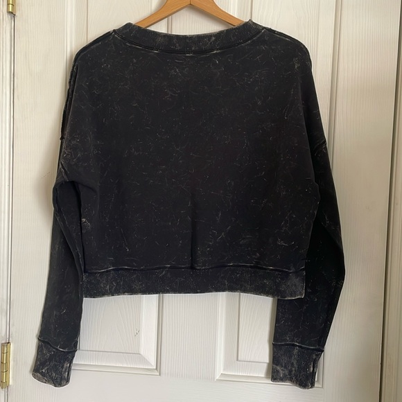 Nancy Rose Crop Oversized Black Bleach Dyed Sweatshirt size 4 - Picture 3 of 8